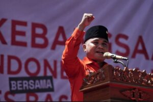 Pemimpin dari Rakyat: Kesederhanaan dan Ketulusan yang Membawa Perubahan Nyata