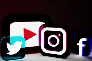 Kuasai Algoritma Sosial Media 2026: Strategi Ampuh Instagram, TikTok, YouTube, dan Facebook