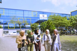 Jadilah Profesional Keuangan Islami Masa Depan: Jurusan Perbankan Syariah Universitas Ma’soem Bandung dengan Biaya Kuliah Terjangkau dan Peluang Kerja Luas