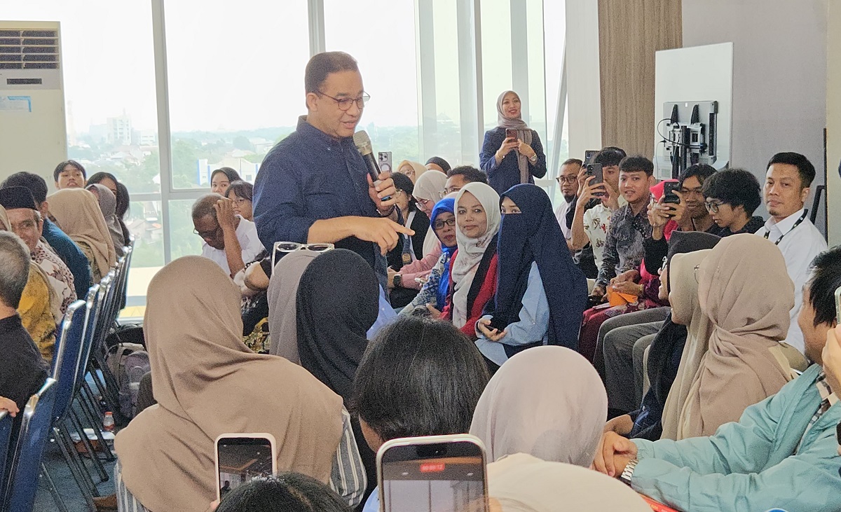 Anies Baswedan Tegaskan Kecerdasan Buatan Tak Bisa Menghapus Peran Guru dalam Dunia Pendidikan