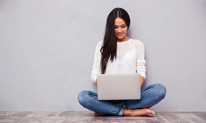 Blogger Review Produk: Strategi Digital Marketing yang Efektif untuk Meningkatkan Kredibilitas dan Penjualan Brand